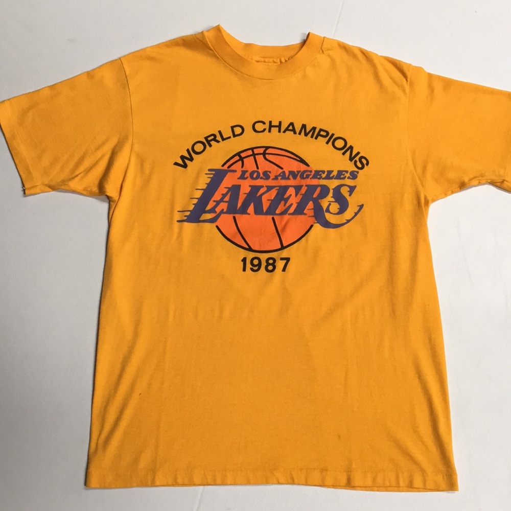 Rare 1987 Lakers world championship shirt